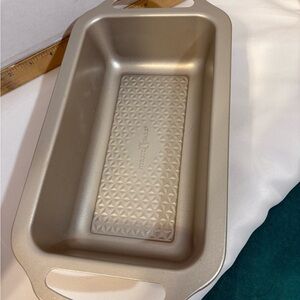 Nordic Ware Treat Loaf Pan‎ Nonstick w/ handles for easy lifting